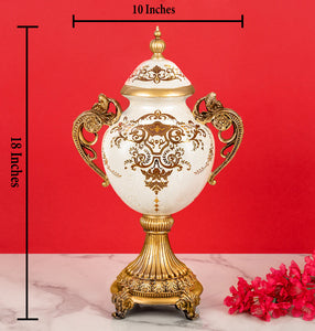 Aristocratic Charm Victorian Decorative Vase & Showpiece